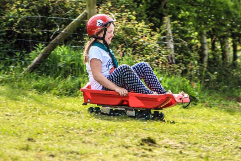 Grass Sledging Grass Sledging