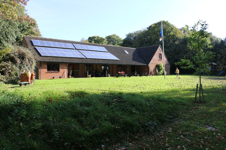 016 002 768x512