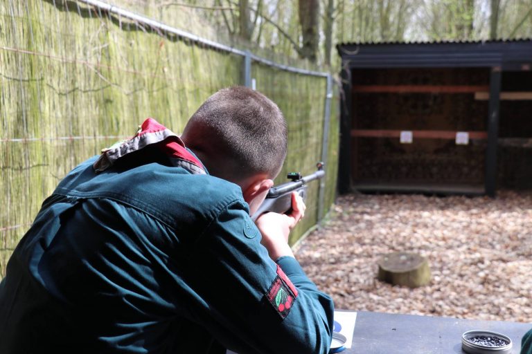shooting359 768x512